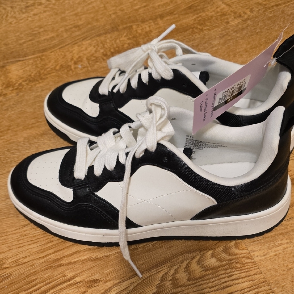 Women's Black and White Sneakers